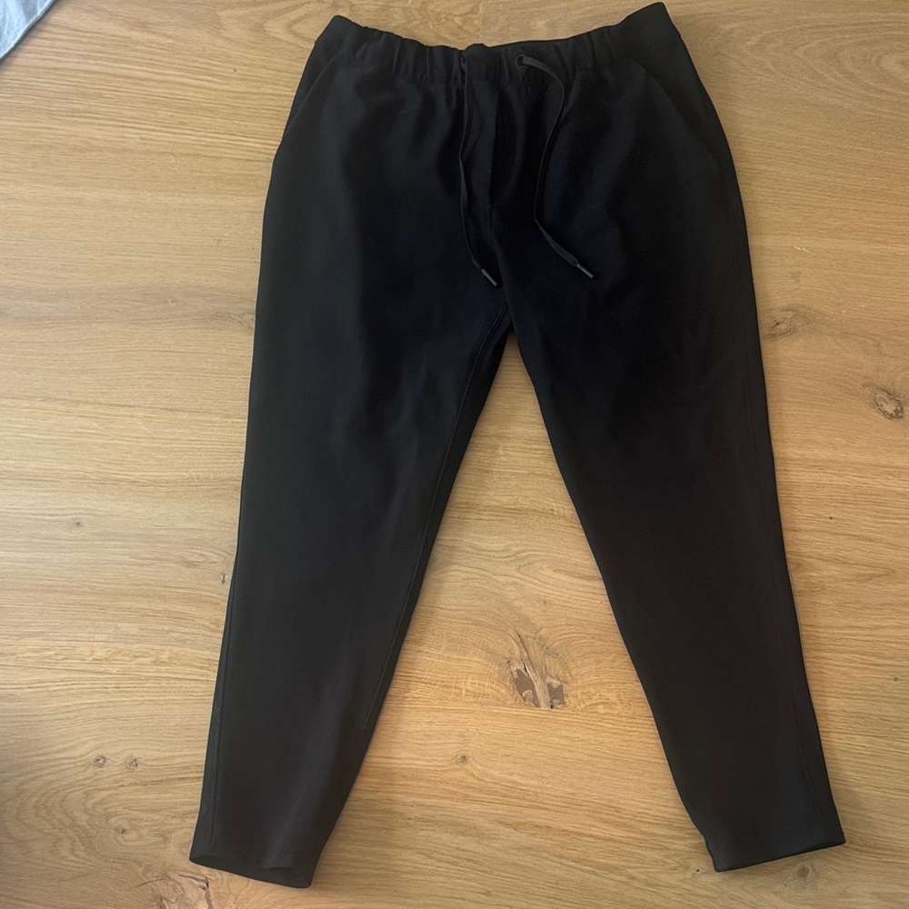 Women’s  Black Jogger Pants